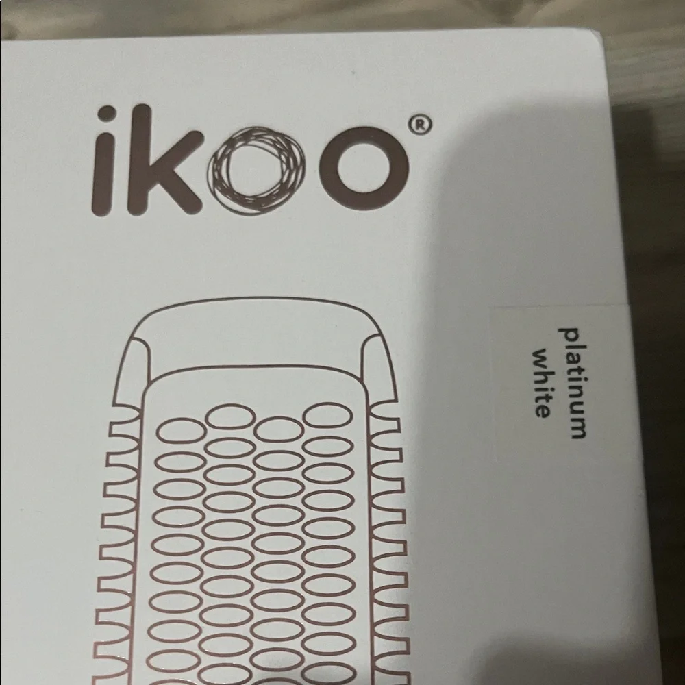 Ikoo Hair Straightening Brush - Picture 4 of 5